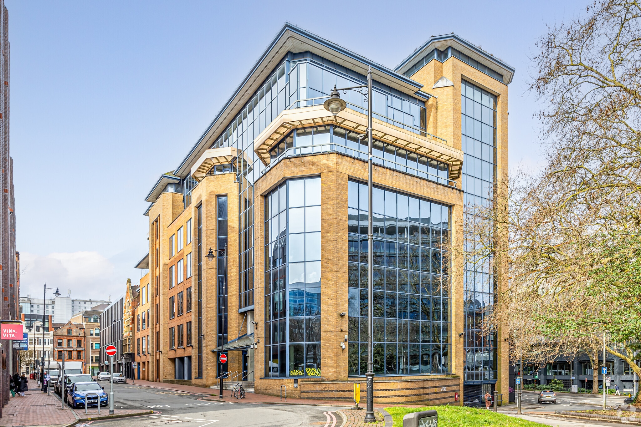 21-23 Valpy St, Reading for sale Primary Photo- Image 1 of 1