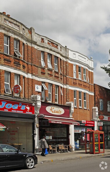 143 Uxbridge Rd, London for lease - Building Photo - Image 2 of 2