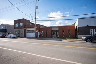 5011 Grand Ave - NNN Property