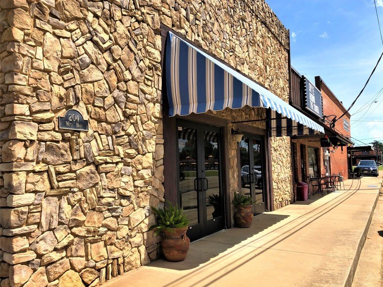 204 W Main St, Bullard, TX for sale - Primary Photo - Image 1 of 1