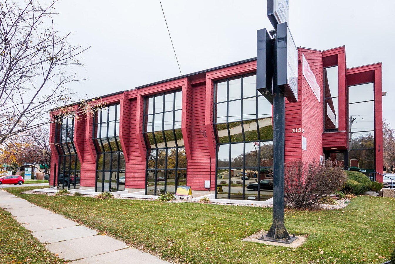 315 Elton Hills Dr NW, Rochester, MN 55901