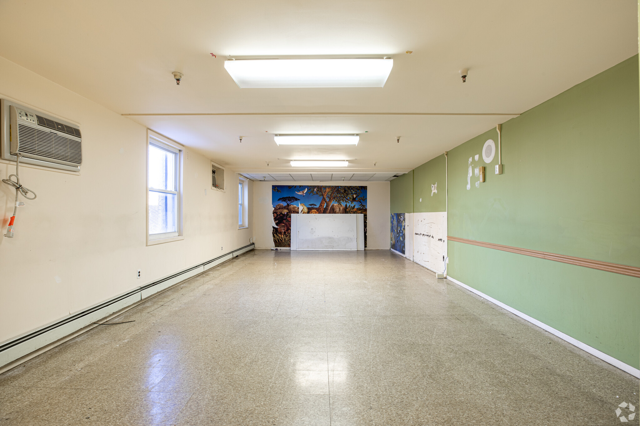 185 6th Ave, Paterson, NJ for lease Interior Photo- Image 1 of 1