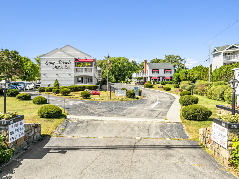 271 Long Beach Ave, York Beach, ME for sale - Building Photo - Image 3 of 29