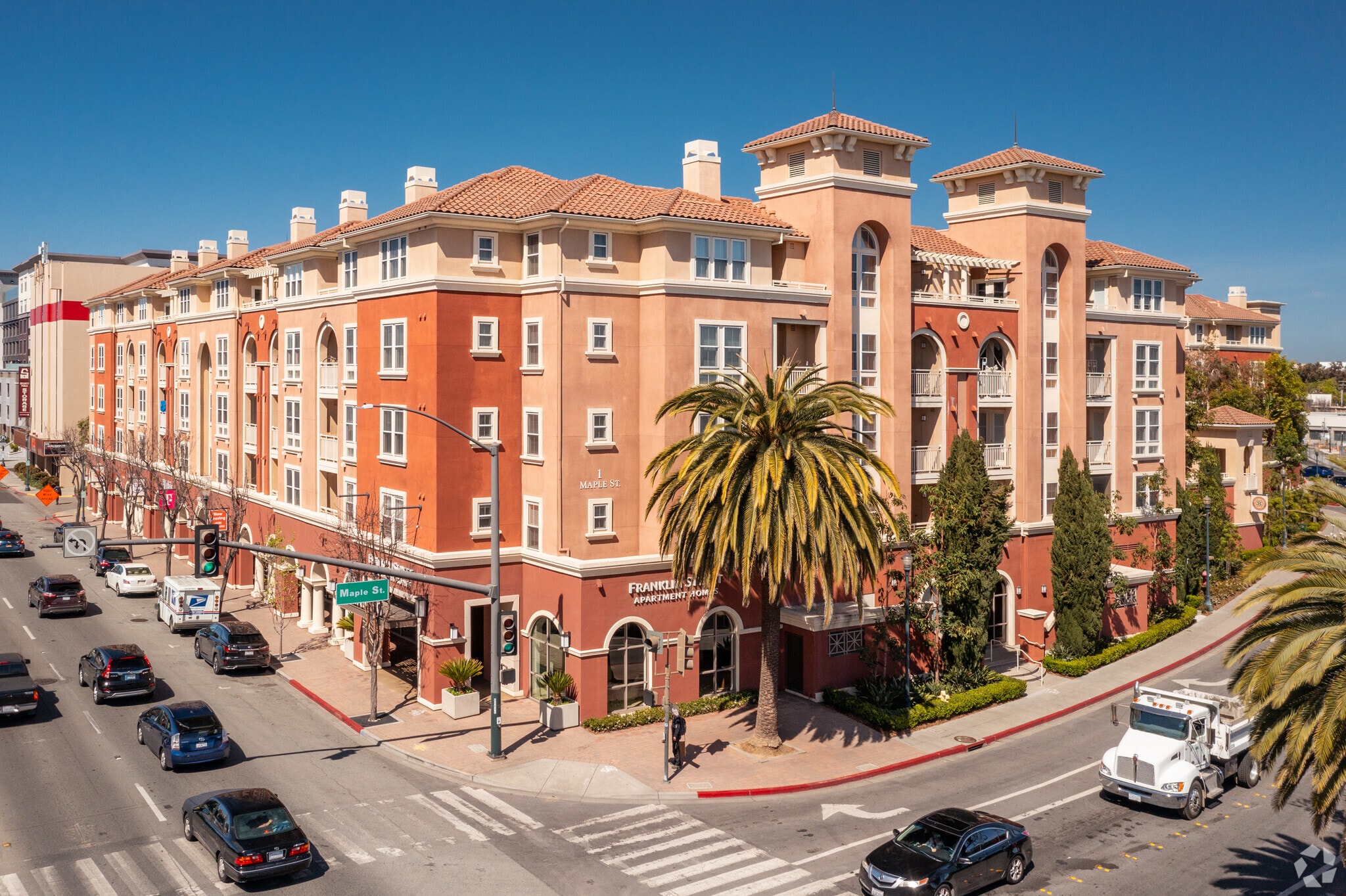 1551 El Camino Real, Redwood City, CA for lease Primary Photo- Image 1 of 6