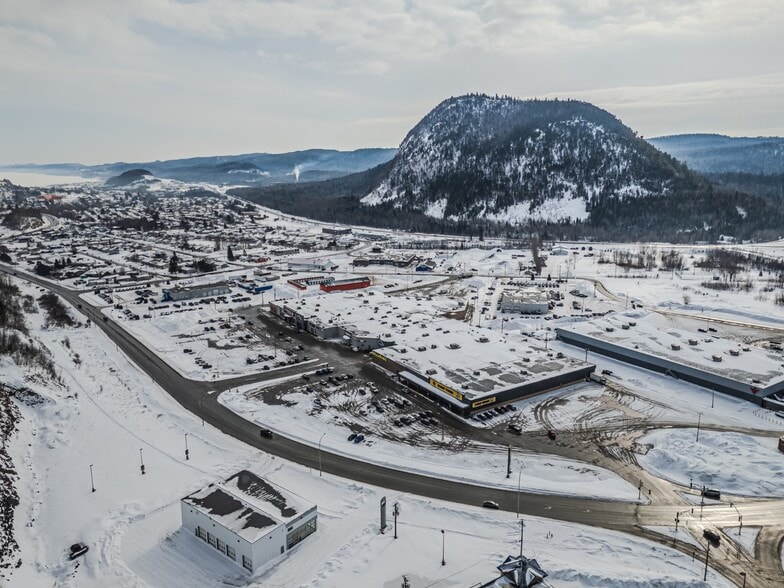 312 Val D'Amour Rd, Atholville, NB for lease - Building Photo - Image 3 of 4