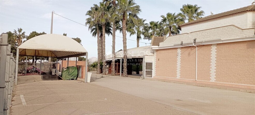 Retail in Benejúzar for sale - Building Photo - Image 1 of 33