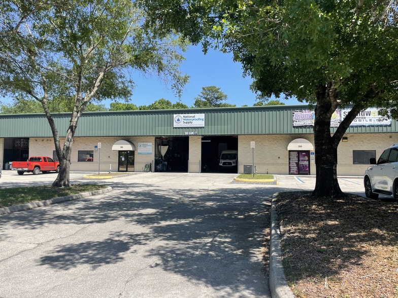 550 Kane Ct, Oviedo, FL for lease - Building Photo - Image 2 of 27