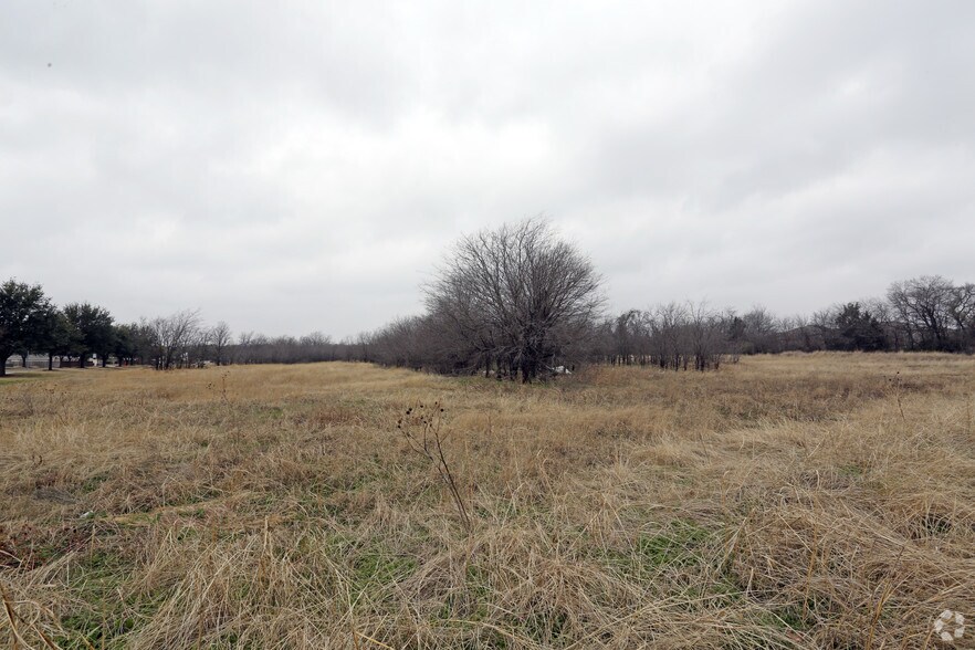 6801 Old Decatur Rd, Fort Worth, TX for sale - Primary Photo - Image 1 of 4