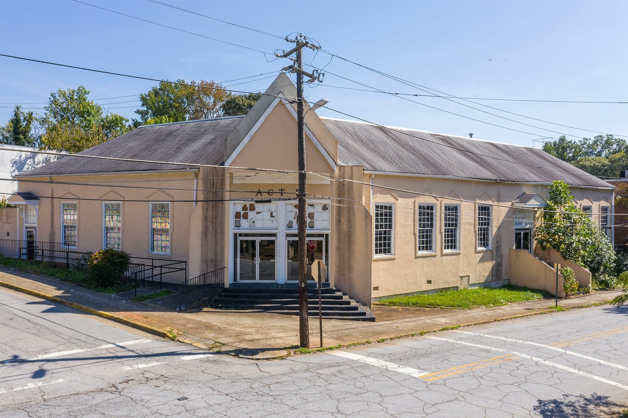 2130 Newnan St, East Point, GA for sale Building Photo- Image 1 of 18