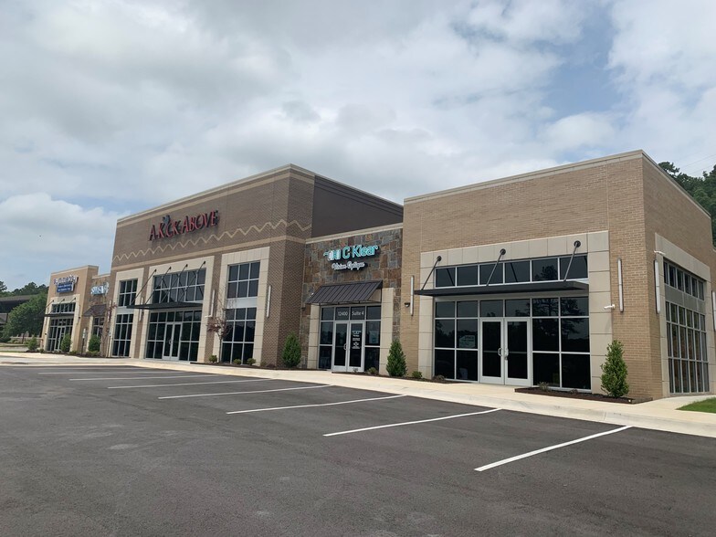 12400 Cantrell Rd, Little Rock, AR 72223