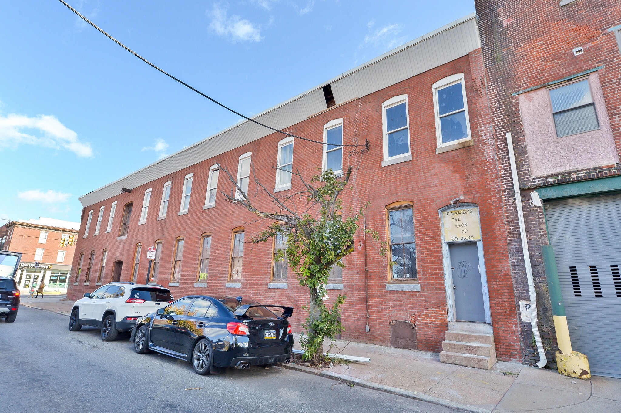 250 W Girard Ave, Philadelphia, PA for sale Building Photo- Image 1 of 1