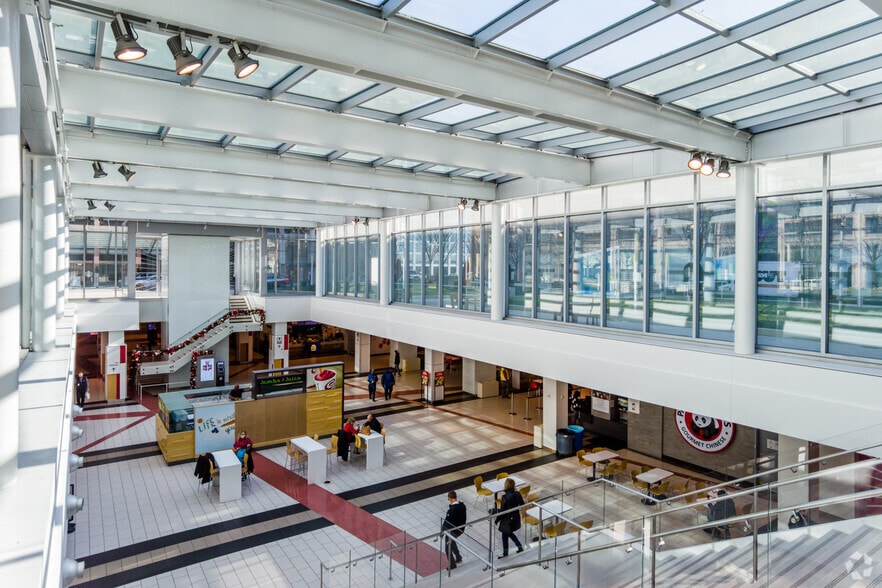 429 L'Enfant Plz SW, Washington, DC for lease - Interior Photo - Image 2 of 14