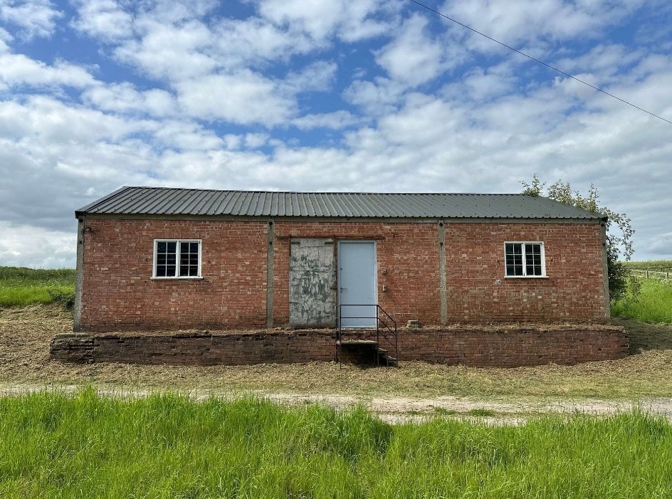 Welford Rd, Welford for sale Primary Photo- Image 1 of 1