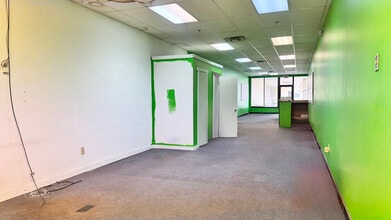 5420-5466 Beckley Rd, Battle Creek, MI for lease Interior Photo- Image 2 of 3