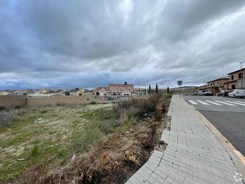 Calle Miguel Delíbes, 17, Esquivias, Toledo for sale - Primary Photo - Image 1 of 3