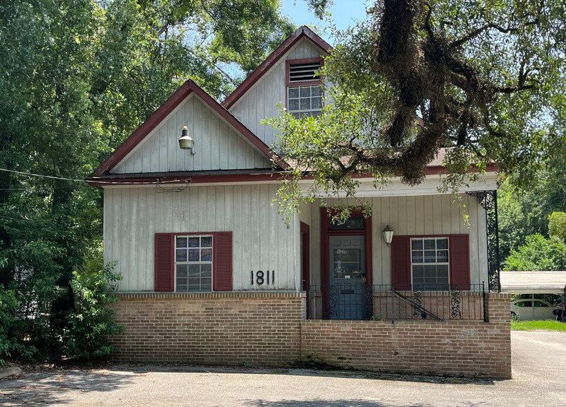 1811 Old Shell Rd, Mobile, AL for sale - Building Photo - Image 1 of 1