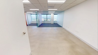 21650 Oxnard St, Woodland Hills, CA for lease Matterport 3D Scan- Image 1 of 2