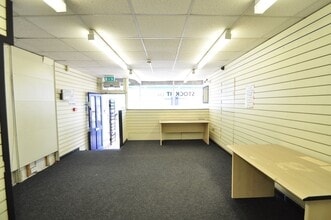 17 Baneswell Rd, Newport for lease Interior Photo- Image 2 of 10
