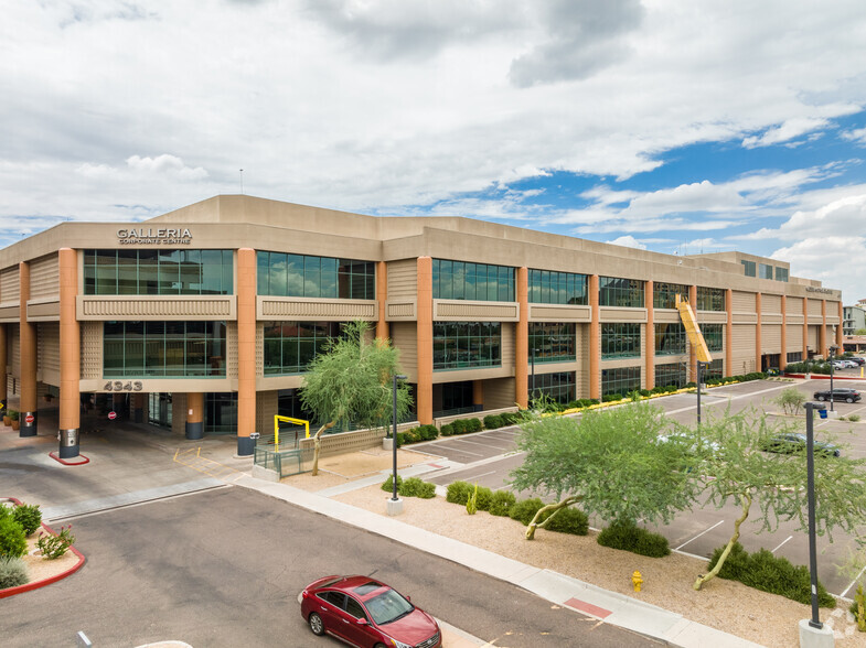 4343 N Scottsdale Rd, Scottsdale, AZ for lease - Building Photo - Image 3 of 6