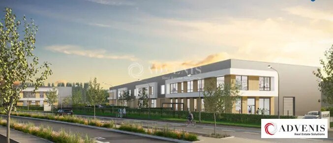 Industrial in Loos for lease Building Photo- Image 1 of 3