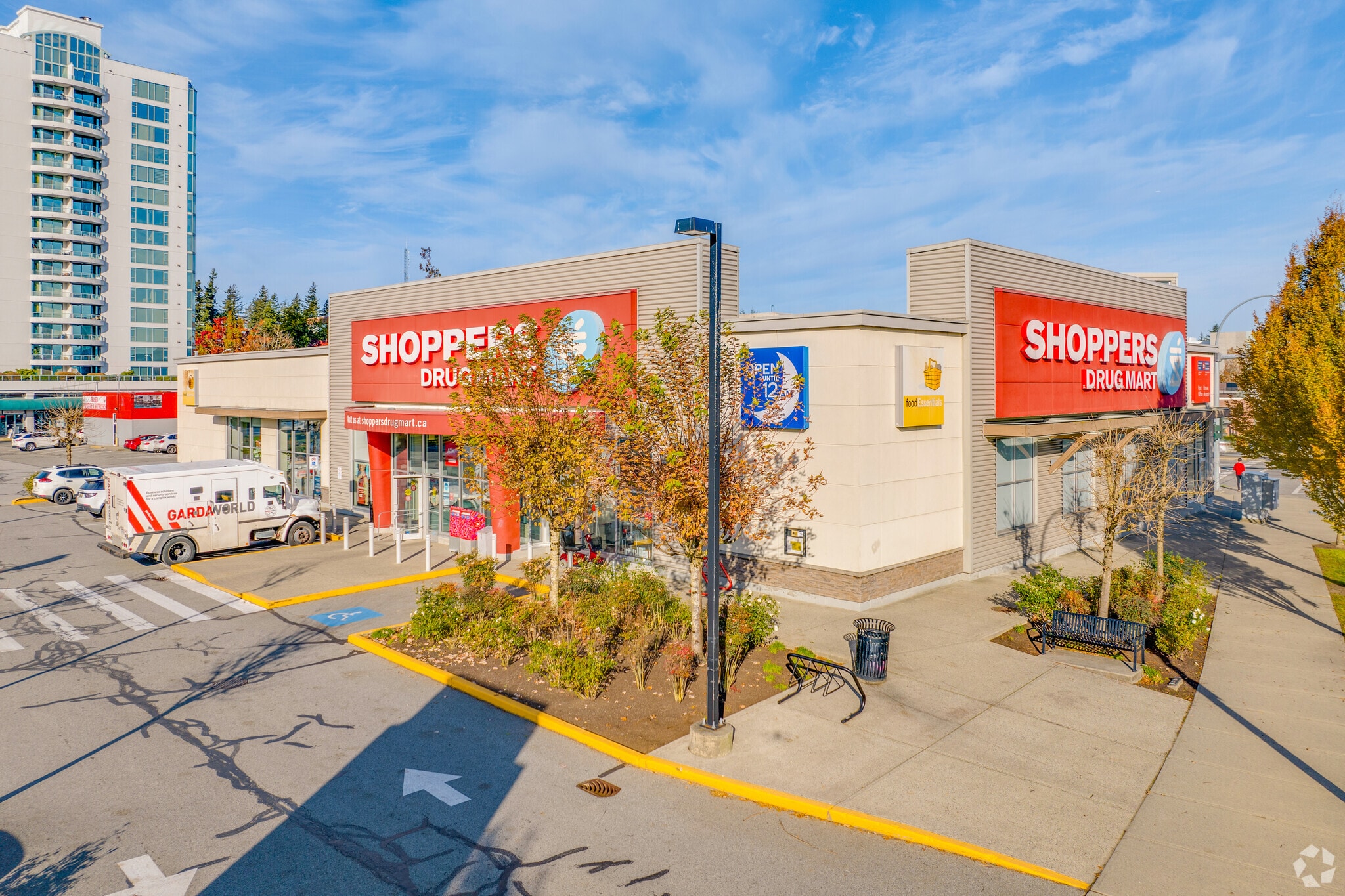 32390 S Fraser Way, Abbotsford, BC for sale Primary Photo- Image 1 of 1