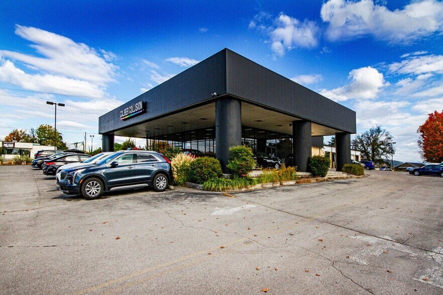 3234 Alcoa Hwy, Alcoa, TN 37701