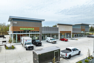 More details for 750 Hickman Rd, Waukee, IA - Retail, Flex for Lease