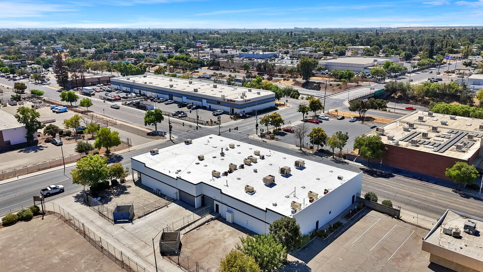 1415 Tuolumne St, Fresno, CA for lease - Building Photo - Image 3 of 16