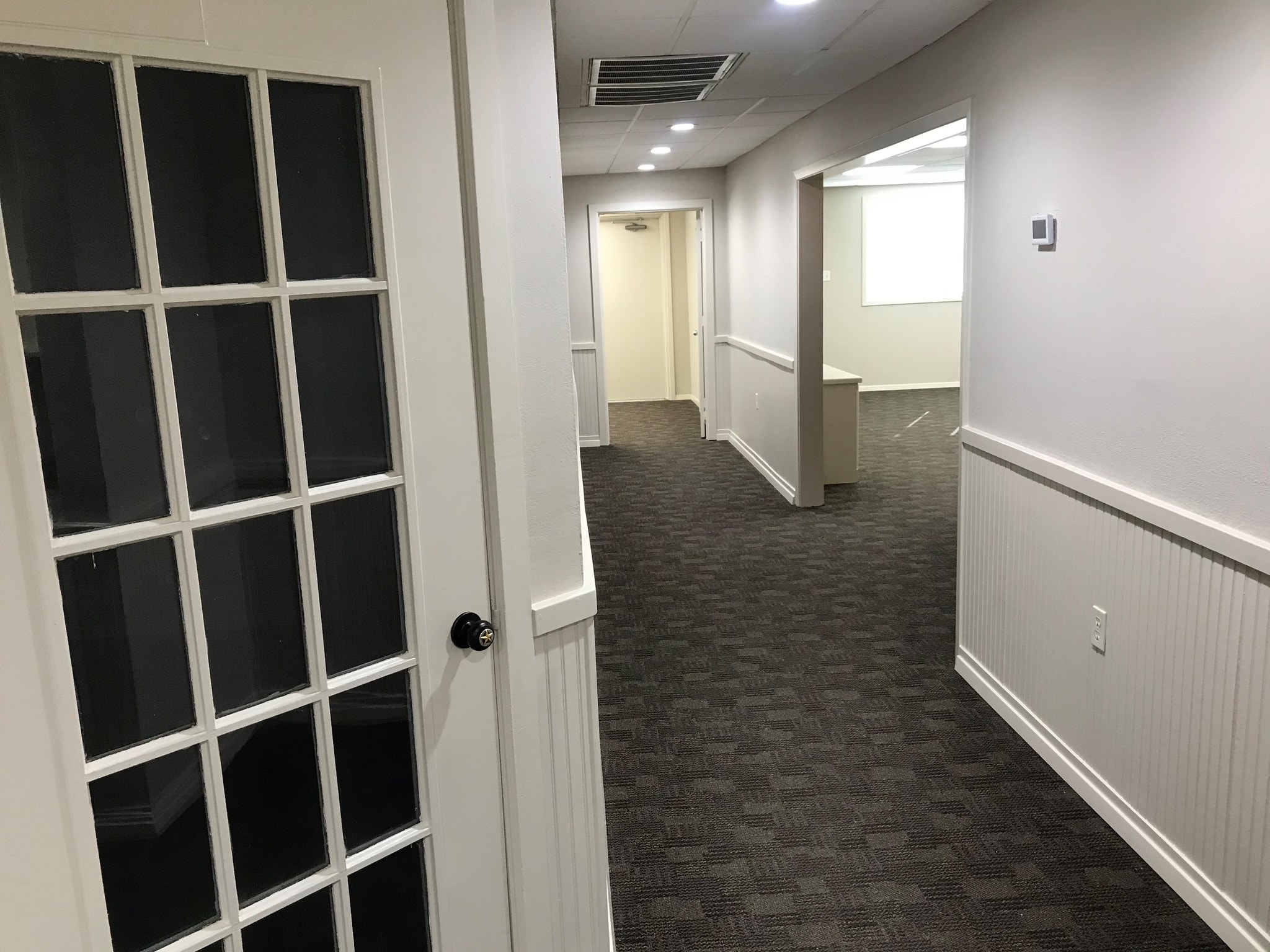 601 W Main St, Arlington, TX for sale Interior Photo- Image 1 of 1