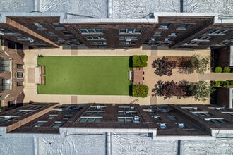 632-644 W Addison St, Chicago, IL - AERIAL  map view - Image1