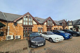 Quadrant Way, Weybridge for lease Building Photo- Image 1 of 5