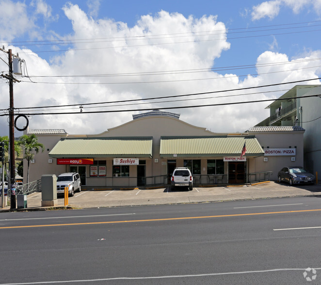 3502-3506 Waialae Ave, Honolulu, HI for lease - Building Photo - Image 2 of 11