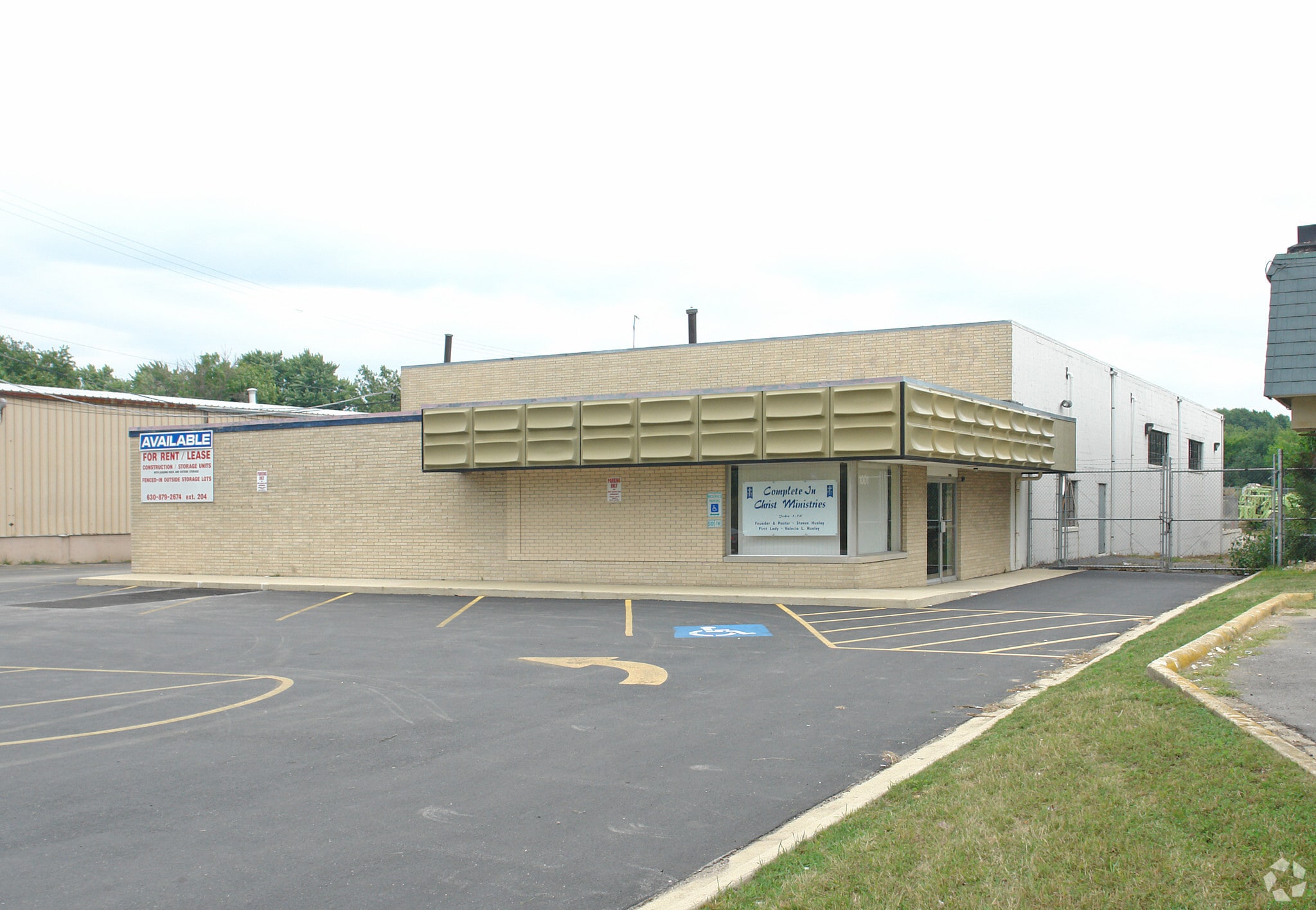 1001 Aurora Ave, Aurora, IL for sale Primary Photo- Image 1 of 1