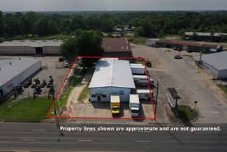 More details for 315 N Washington Ave, Cleveland, TX - Industrial for Sale