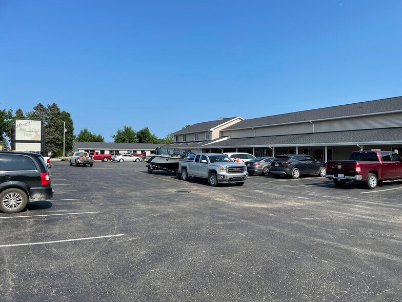 US23, Au Gres, MI 48703