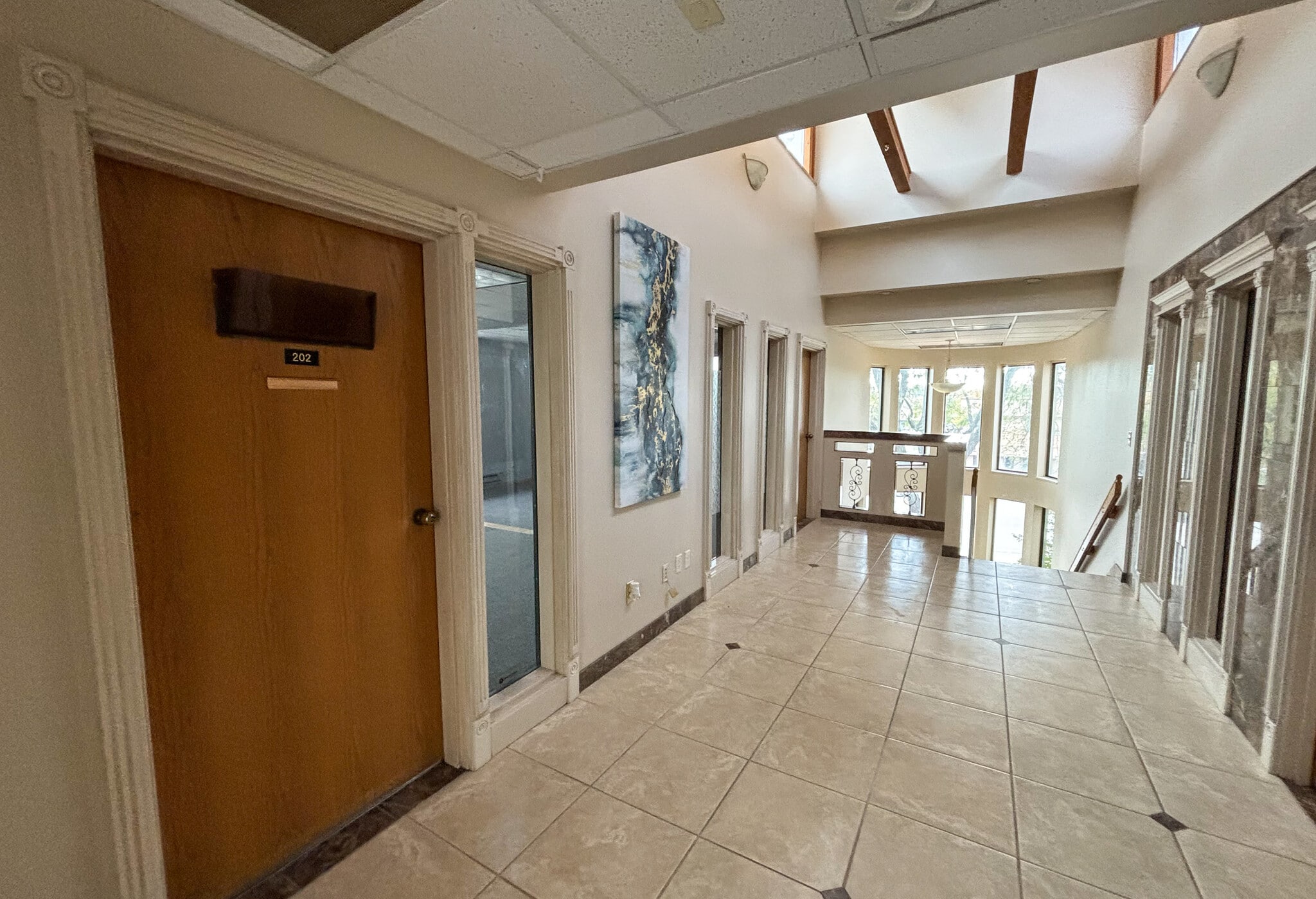 4309 S Louise Ave, Sioux Falls, SD for lease Interior Photo- Image 1 of 3