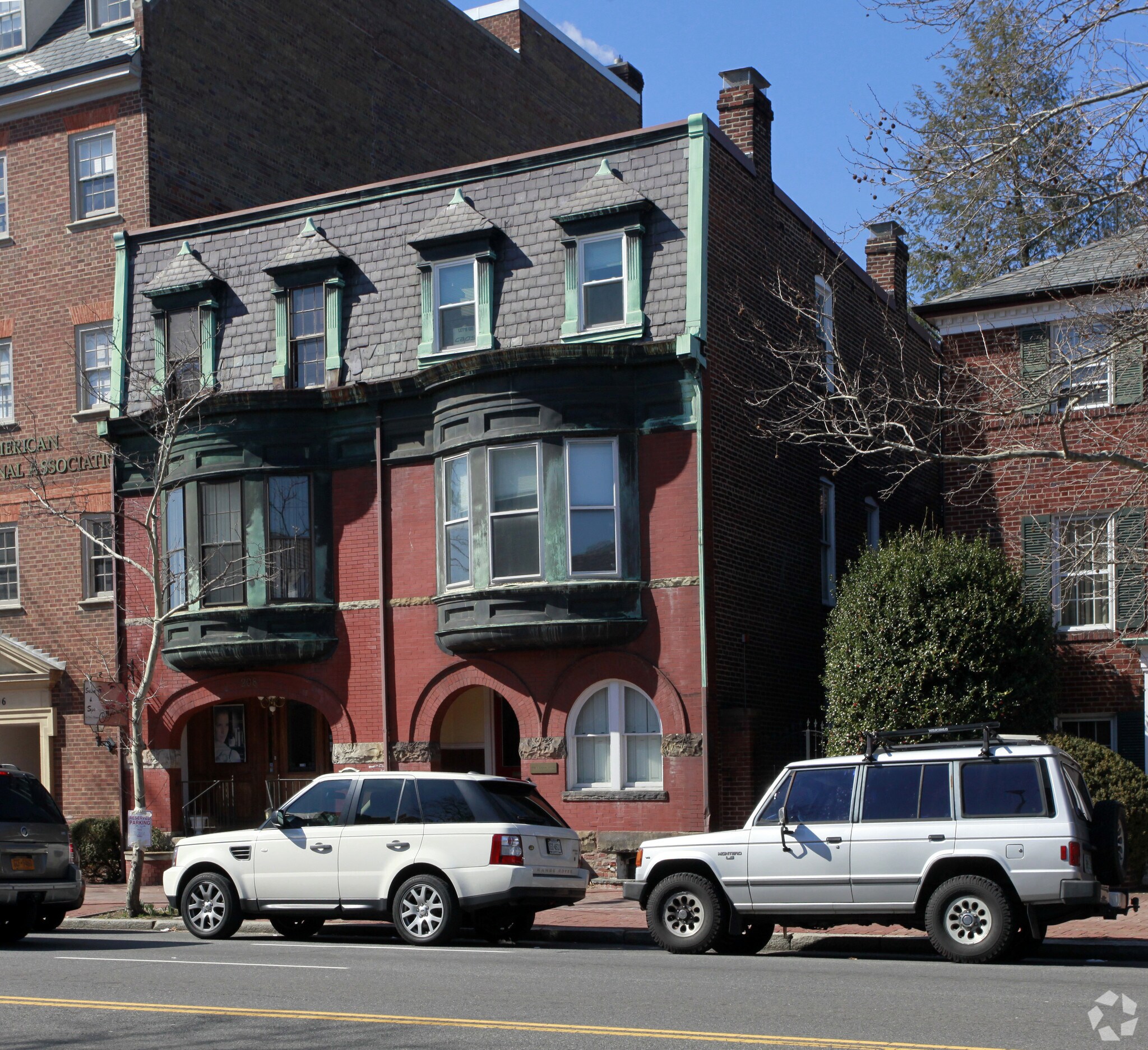 208 N Washington St, Alexandria, VA for lease Building Photo- Image 1 of 21