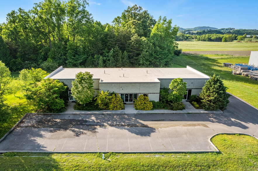 129 Grand Vis, Vonore, TN for sale - Primary Photo - Image 1 of 1