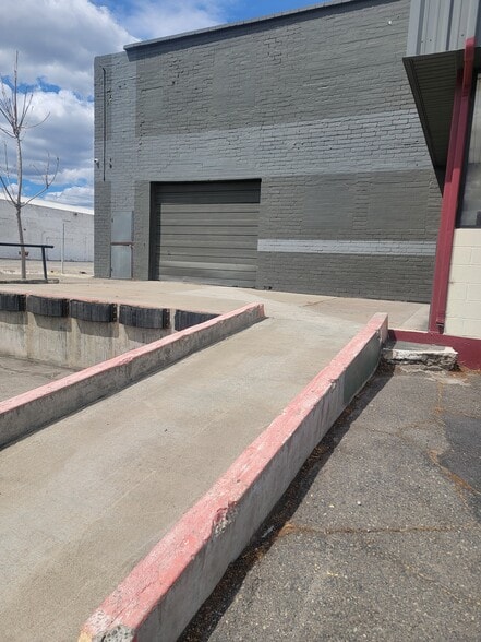 5 Ranch Rite Rd, Yakima, WA for lease - Building Photo - Image 2 of 10