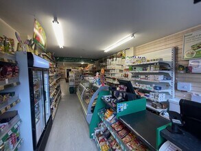 73A-73B Tavistock St, Bedford for lease Interior Photo- Image 2 of 2