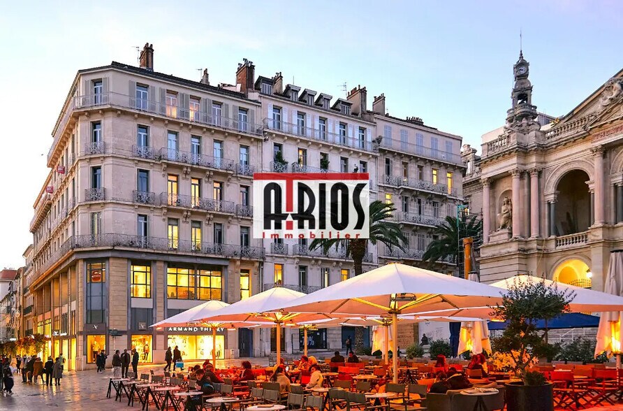 Flex in Toulon for sale - Building Photo - Image 1 of 1