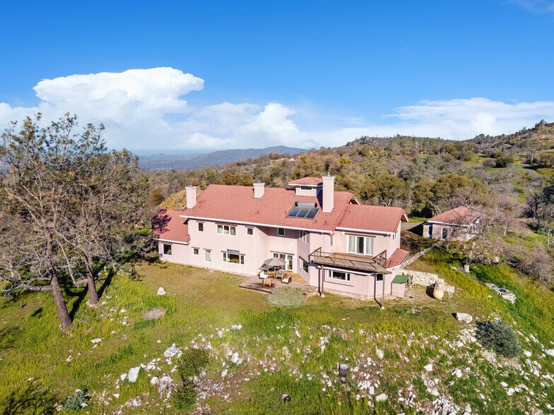 3698 Guadalupe Fire Rd, Catheys Valley, CA 95306 Woolf Ranch Estate