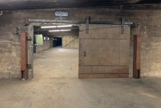 179 Saw Mill River Rd, Yonkers, NY for lease Interior Photo- Image 2 of 10