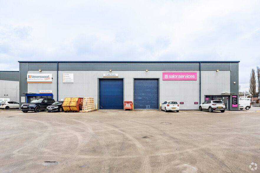 Drury Ln, Oldham for lease - Building Photo - Image 2 of 3