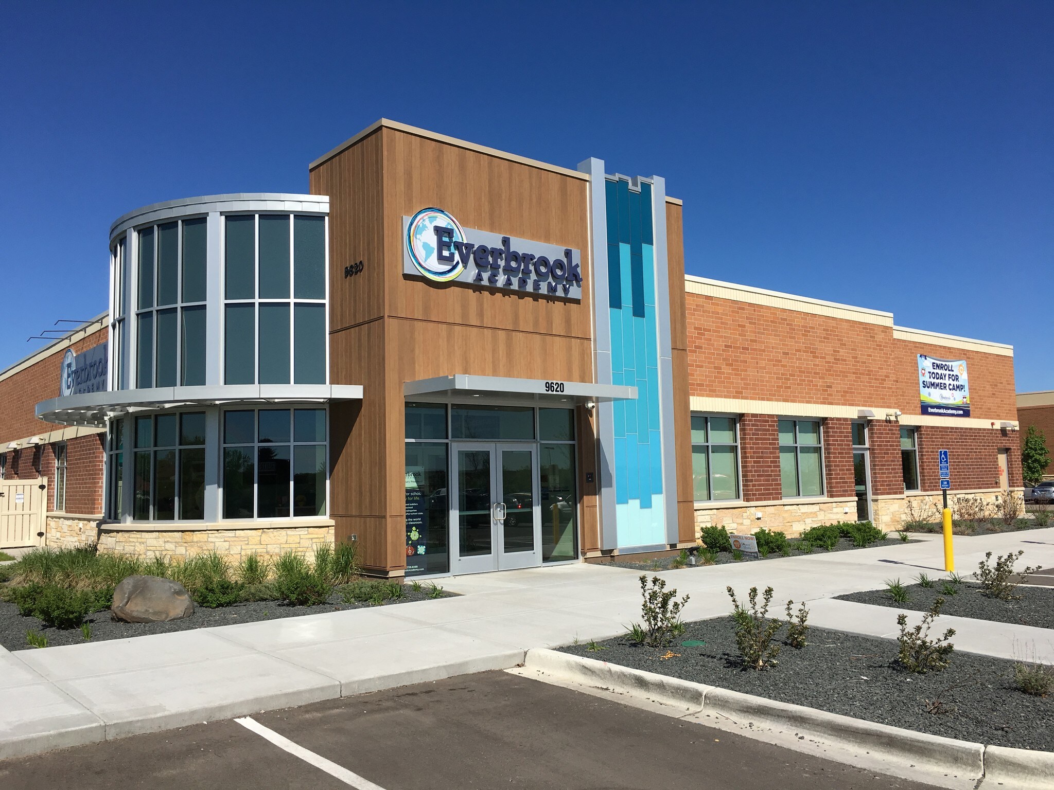 21684 Romans Dr, Ashburn, VA for sale Primary Photo- Image 1 of 1