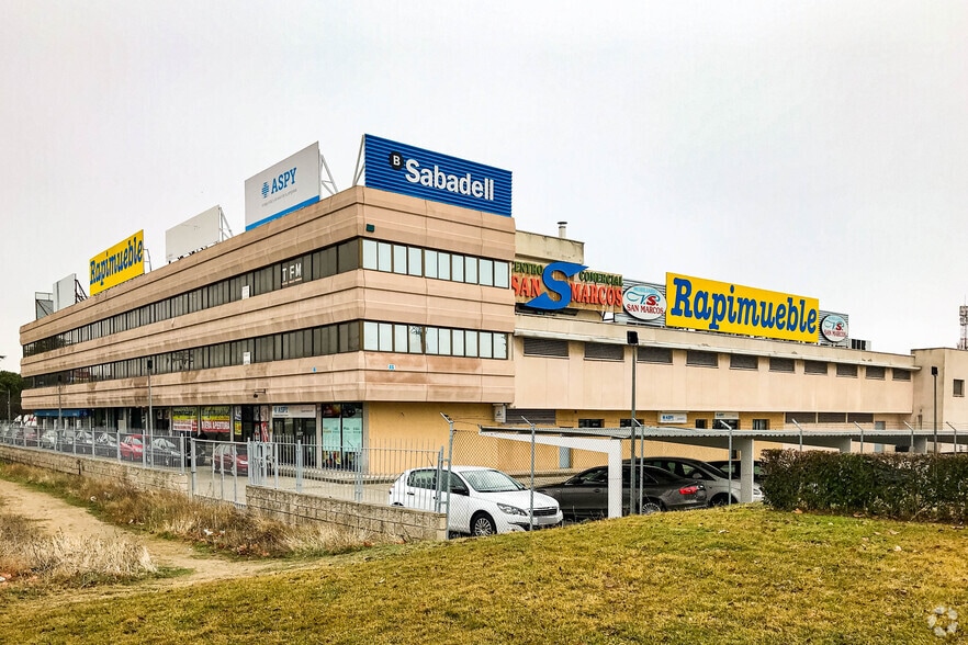 Paseo John Lennon, 12, Getafe, Madrid for lease - Building Photo - Image 1 of 8