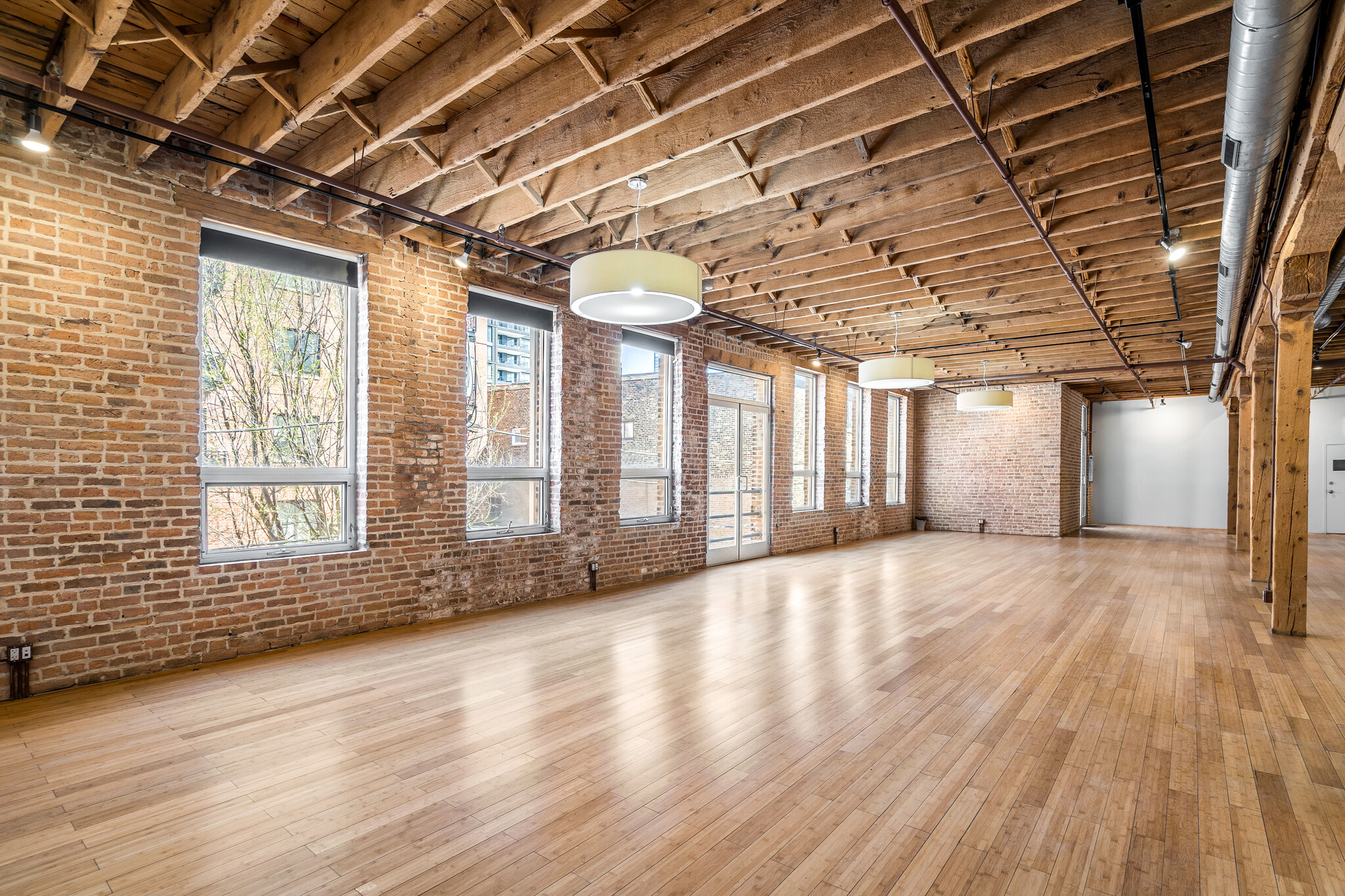 1143 W Rundell Pl, Chicago, IL 60607 - Hidden Lofts | LoopNet