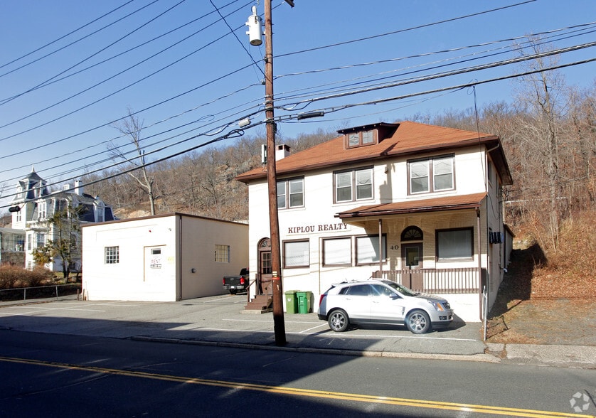 40 Wayne Ave, Suffern, NY for sale - Primary Photo - Image 1 of 12