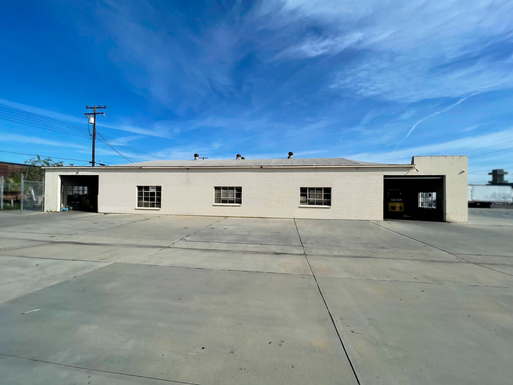8321 Standustrial St, Stanton, CA 90680 Warehouse Space with Single