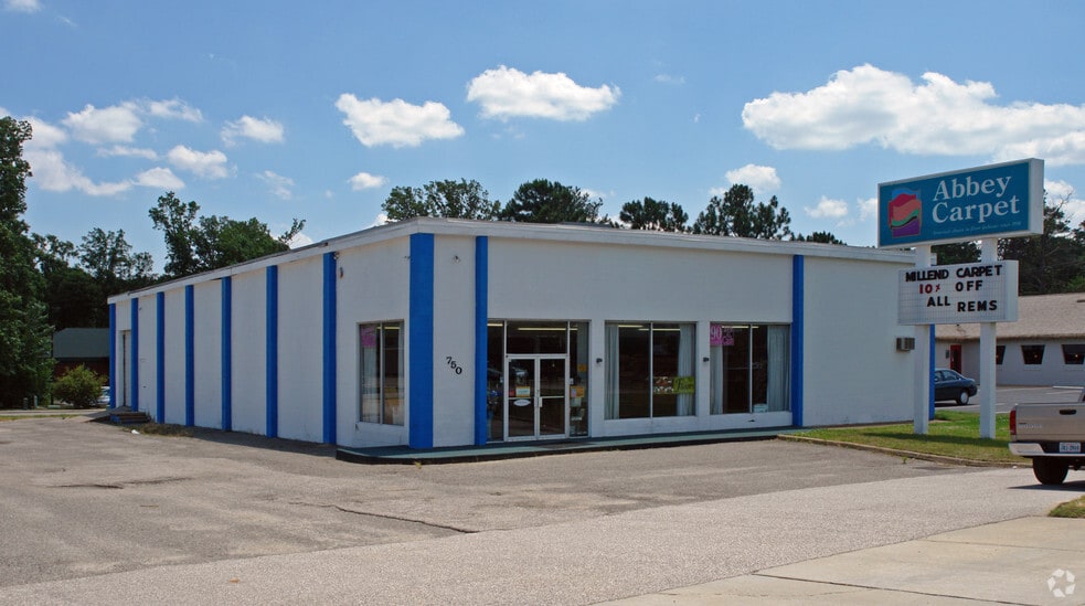 750 J Clyde Morris Blvd, Newport News, VA for sale - Primary Photo - Image 1 of 5